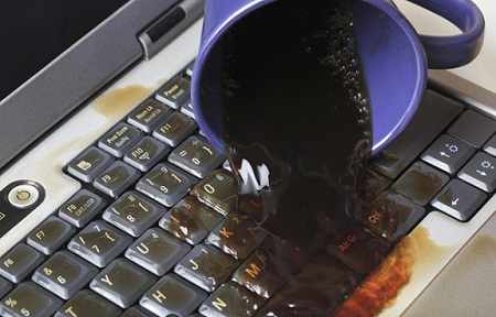 не работает клавиатура на ноутбуке пролили кофе