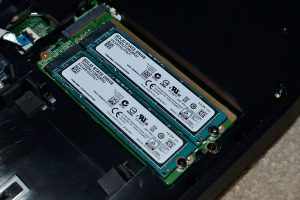 Как подключить SSD к ноутбуку?
